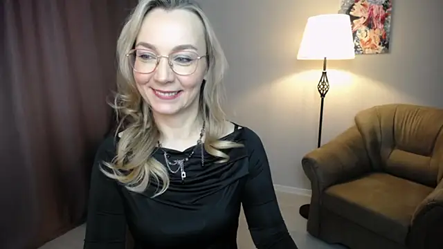 Ava Elior online show from 6, 3, 2026