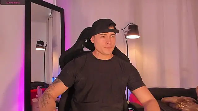 Snapshot of connorsmiith chatting on 1, 7, 2026 connorsmiith online show from 1, 7, 2026