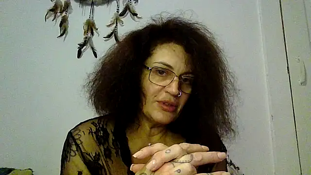 Snapshot of RubyyRosee chatting on 15, 10, 2025 RubyyRosee online show from 15, 10, 2025