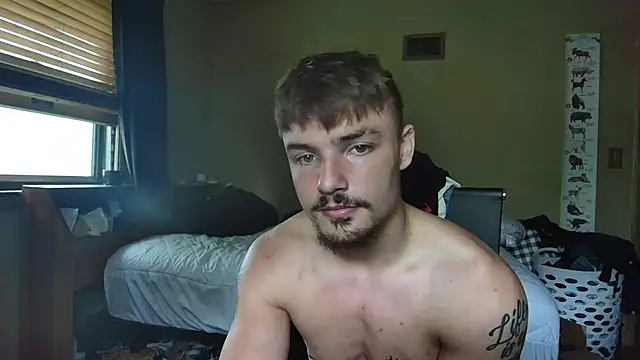 Snapshot of derekmontana2 chatting on 10, 7, 2026 derekmontana2 online show from 10, 7, 2026