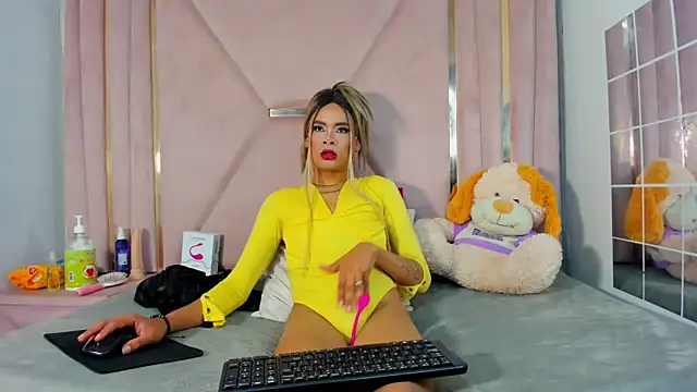 jazmin waked online show from 7, 10, 2025