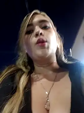Snapshot of miss_berlyn chatting on 25, 4, 2026 miss berlyn online show from 25, 4, 2026
