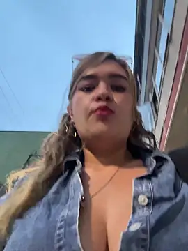 Snapshot of miss_berlyn chatting on 3, 6, 2026 miss berlyn online show from 3, 6, 2026
