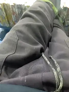 Snapshot of safadinhoo007 chatting on 30, 10, 2025 safadinhoo007 online show from 30, 10, 2025