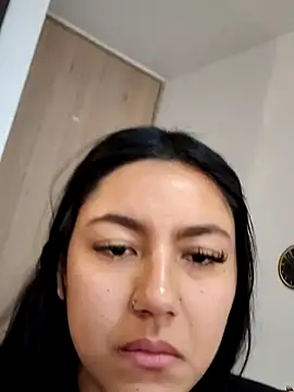 Megara 25 online show from 11, 11, 2025