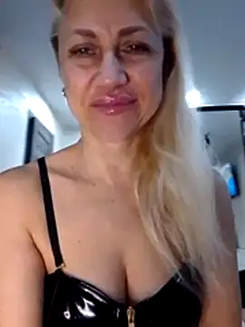 KissMiSveet online show from 23, 2, 2026