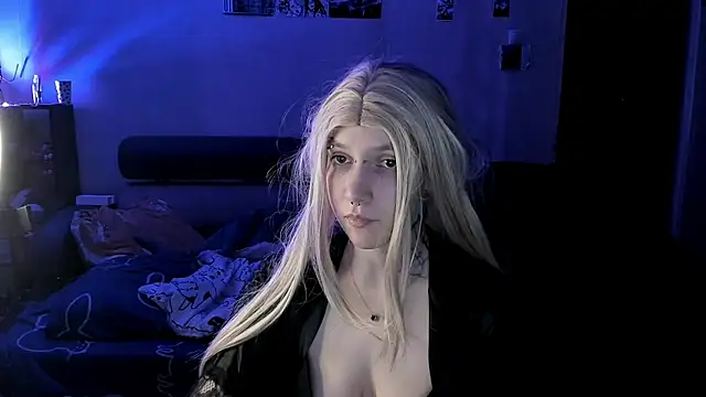 Akira-ivy online show from 27, 2, 2026