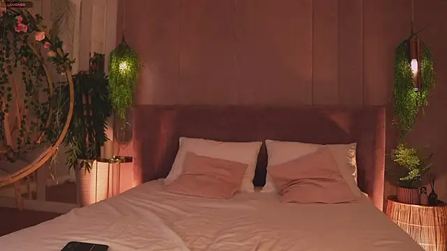 AdoraCortes online show from 20, 11, 2025