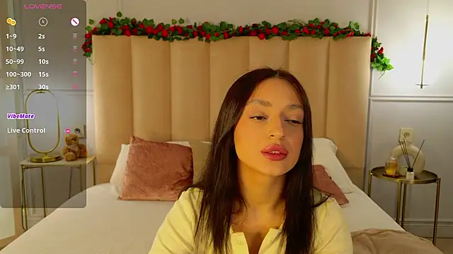 AdoraCortes online show from 3, 2, 2026