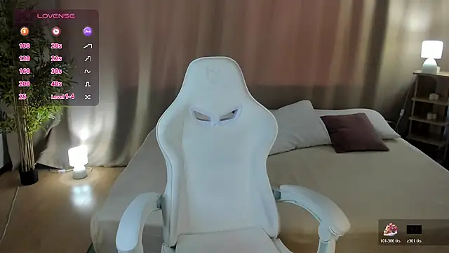 Snapshot of Marie_Ellie chatting on 12, 3, 2026 Marie Ellie online show from 12, 3, 2026