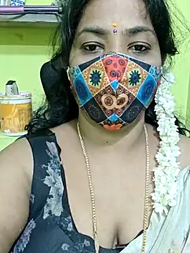 Snapshot of Tamil_Mithra chatting on 24, 4, 2026 Tamil Mithra online show from 24, 4, 2026