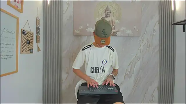 TWINKS BOYS1 online show from 20, 12, 2025