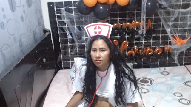 PERLA BLACK  online show from 31, 10, 2025