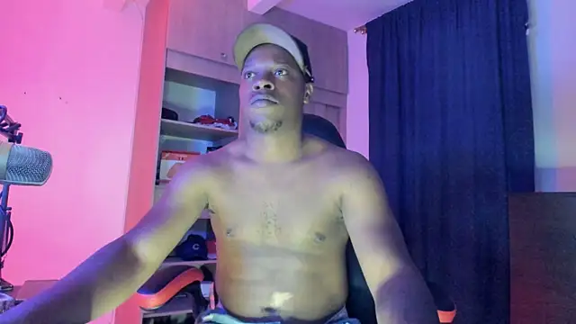 Snapshot of CorvisXnc0012 chatting on 9, 10, 2025 CorvisXnc0012 online show from 9, 10, 2025