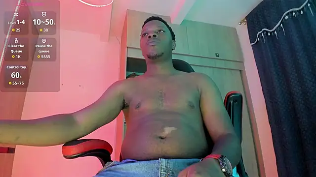 Snapshot of CorvisXnc0012 chatting on 4, 12, 2025 CorvisXnc0012 online show from 4, 12, 2025