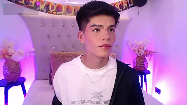 Dulcey  online show from 19, 10, 2025