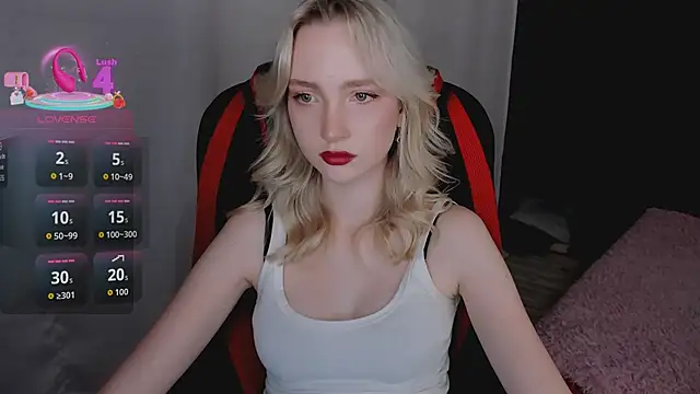 Snapshot of EllaBloom chatting on 14, 2, 2026 EllaBloom online show from 14, 2, 2026