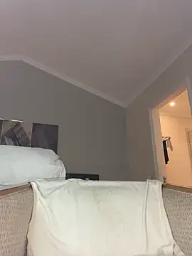 prettydollyy online show from 7, 4, 2026