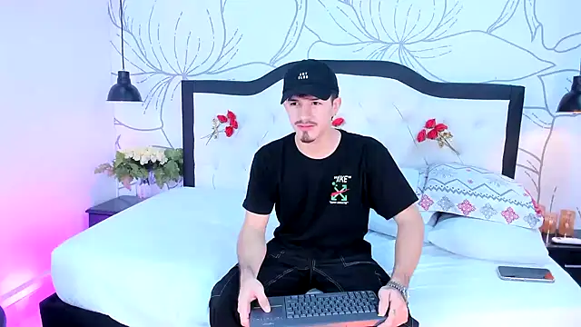 Jim twink online show from 14, 2, 2026