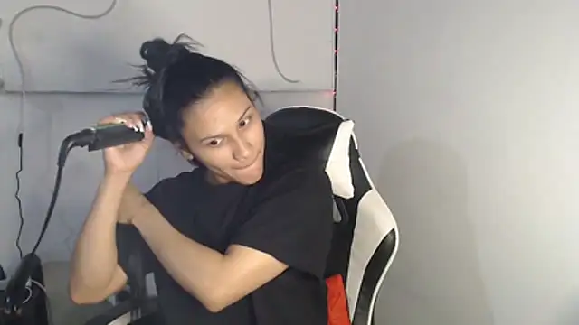 JessGarcia online show from 21, 12, 2025