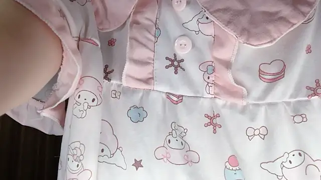 EnEn xiaobao online show from 14, 11, 2025