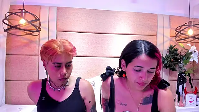 AnnieAndReach online show from 22, 12, 2025