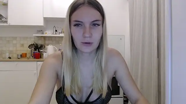 Snapshot of ProstoMaria chatting on 26, 10, 2025 ProstoMaria online show from 26, 10, 2025