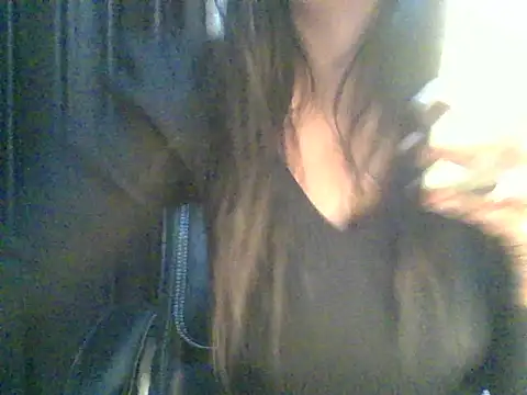 Sucking queen01 online show from 1, 12, 2025