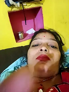 Snapshot of Samiya-143 chatting on 6, 11, 2025 Samiya-143 online show from 6, 11, 2025
