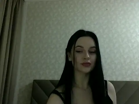 Snapshot of Lulii24 chatting on 5, 11, 2025 Lulii24 online show from 5, 11, 2025