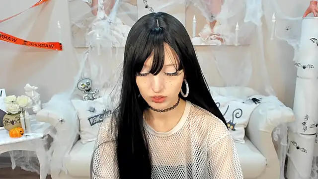 MistyMarlo online show from 1, 11, 2025