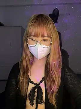 Meowyeuk6 online show from 7, 3, 2026