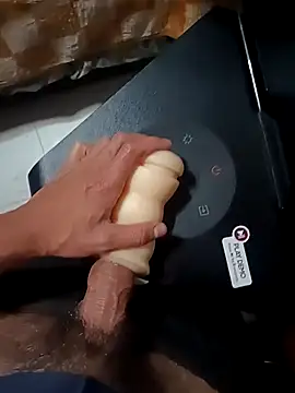 Snapshot of santiidamm chatting on 18, 11, 2025 santiidamm online show from 18, 11, 2025