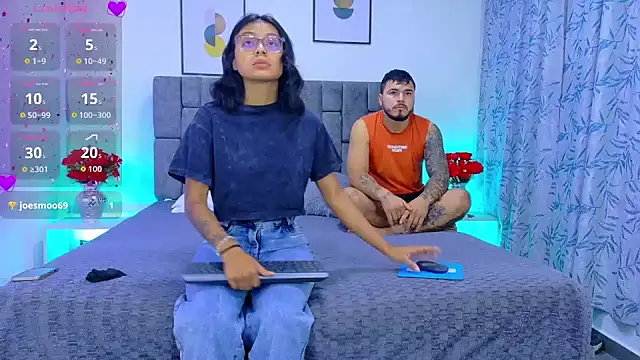 Soffia Konig  online show from 25, 3, 2026