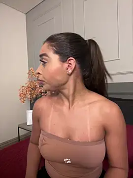 AnnyVega  online show from 18, 12, 2025