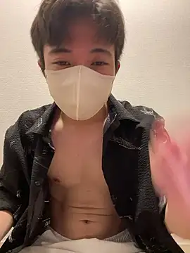 Yuma0718 online show from 24, 6, 2026