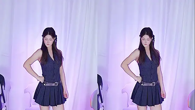 Snapshot of QY_001 chatting on 28, 9, 2025 QY 001 online show from 28, 9, 2025