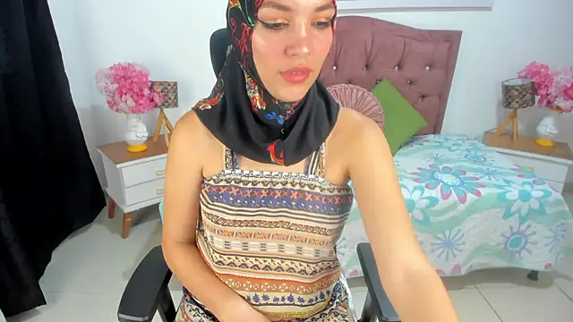 SofiaRivera1 online show from 14, 9, 2025