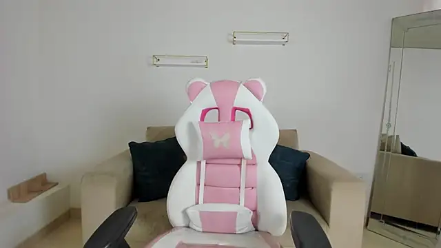 Snapshot of april_smiith chatting on 12, 2, 2026 april smiith online show from 12, 2, 2026