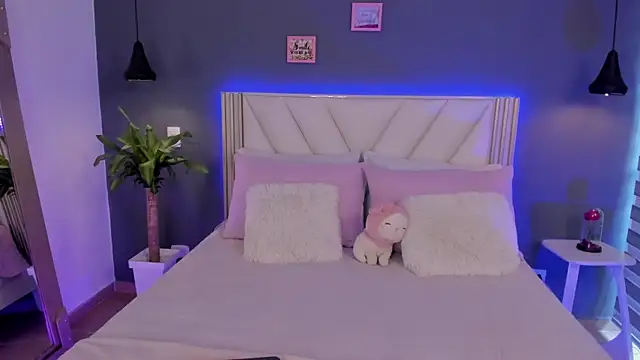 Snapshot of NaishaFord_1 chatting on 2, 5, 2026 NaishaFord 1 online show from 2, 5, 2026