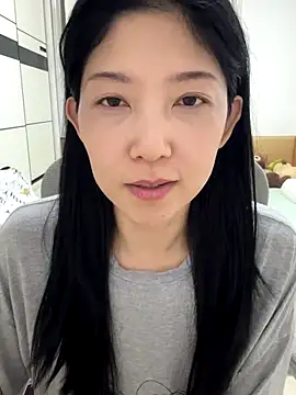 xiaoxianerw online show from 5, 12, 2025