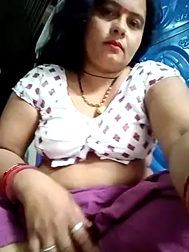 Snapshot of Hot_komal1 chatting on 22, 3, 2026 Hot komal1 online show from 22, 3, 2026