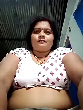Snapshot of Hot_komal1 chatting on 3, 4, 2026 Hot komal1 online show from 3, 4, 2026
