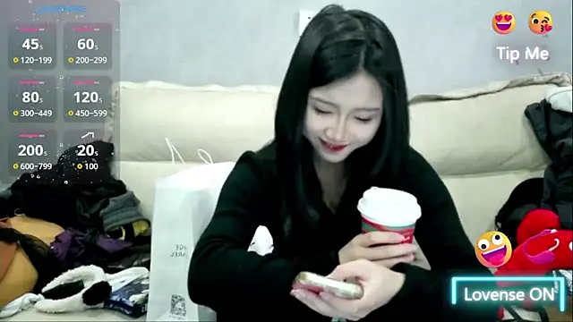 Snapshot of xiaoLI-2025 chatting on 15, 2, 2026 xiaoLI-2025 online show from 15, 2, 2026