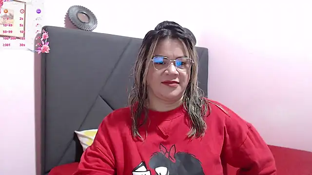 pamela echeverria online show from 11, 10, 2025