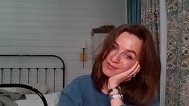 Niravyn  online show from 1, 11, 2025