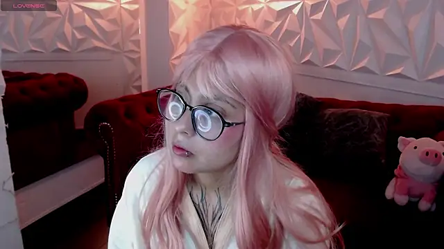 sophiaa 7 online show from 8, 1, 2026