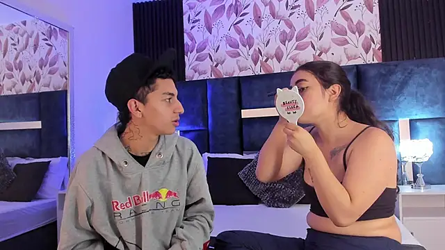 Snapshot of NickandAbby_ chatting on 8, 2, 2026 NickandAbby online show from 8, 2, 2026