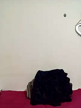 SEXYMOANSXX online show from 5, 4, 2026