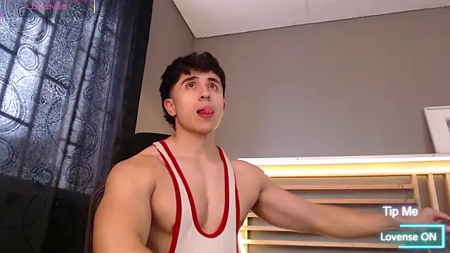 Snapshot of PaulEvens chatting on 3, 2, 2026 PaulEvens online show from 3, 2, 2026